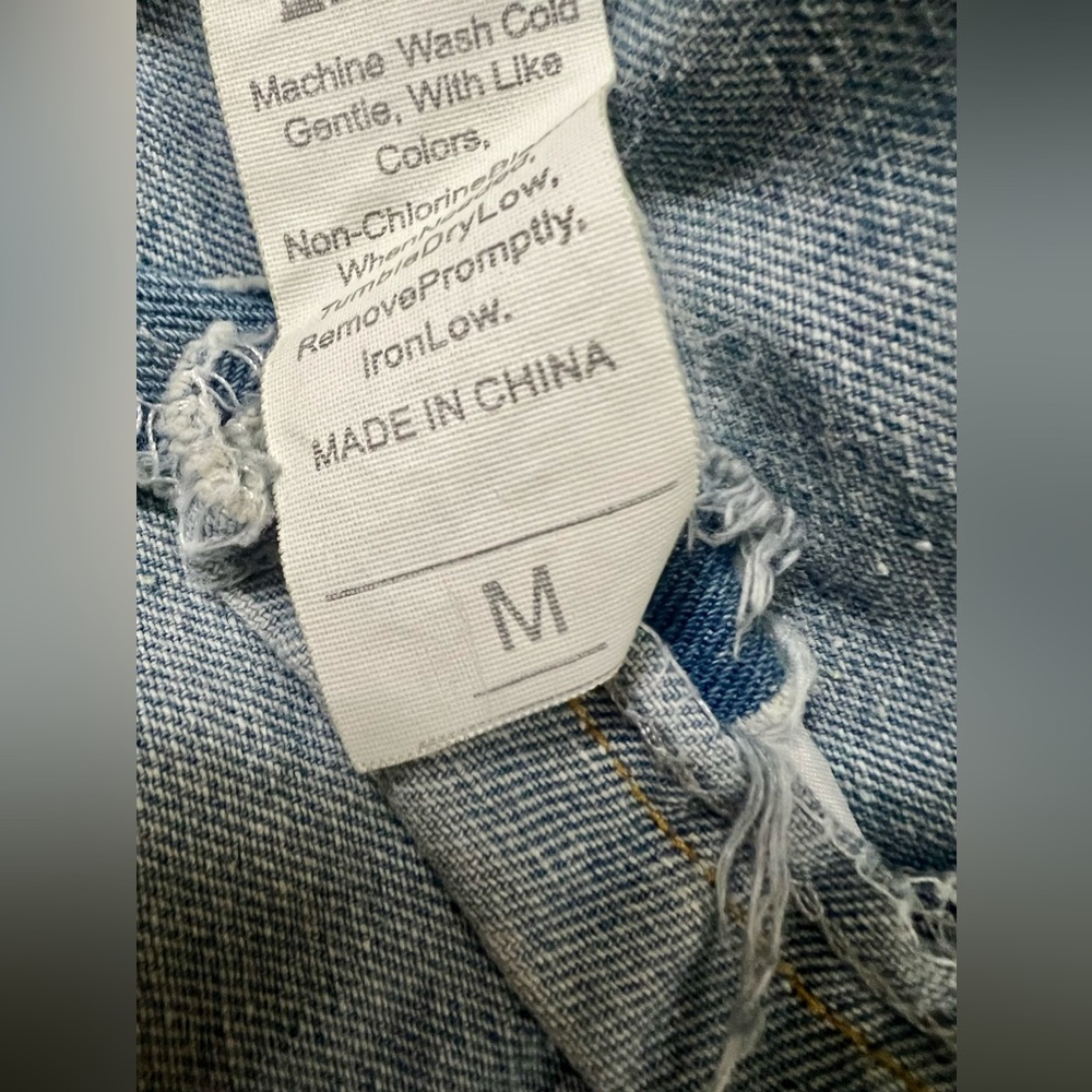 Womenβs Denim Jacket Size M Medium - Picture 15 of 16